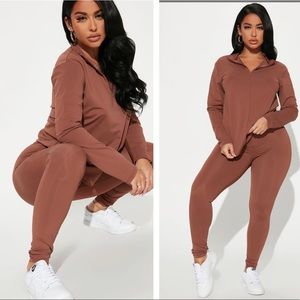 Fashion Nova 2 piece set
